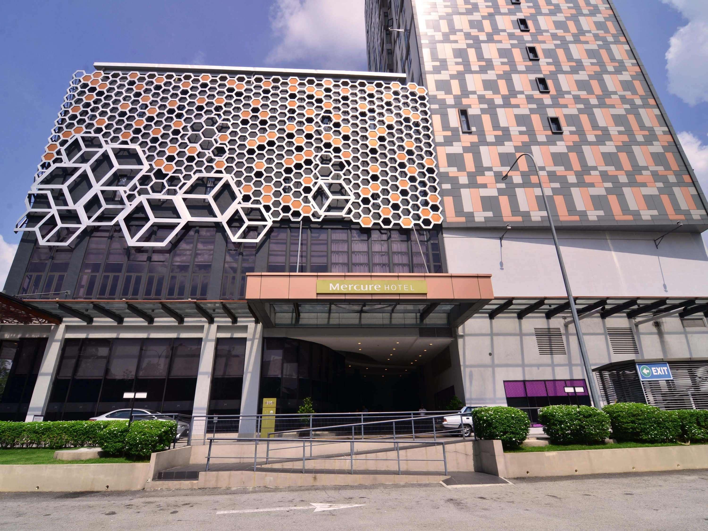 Mercure Selangor Selayang Cuevas de Batu Exterior foto