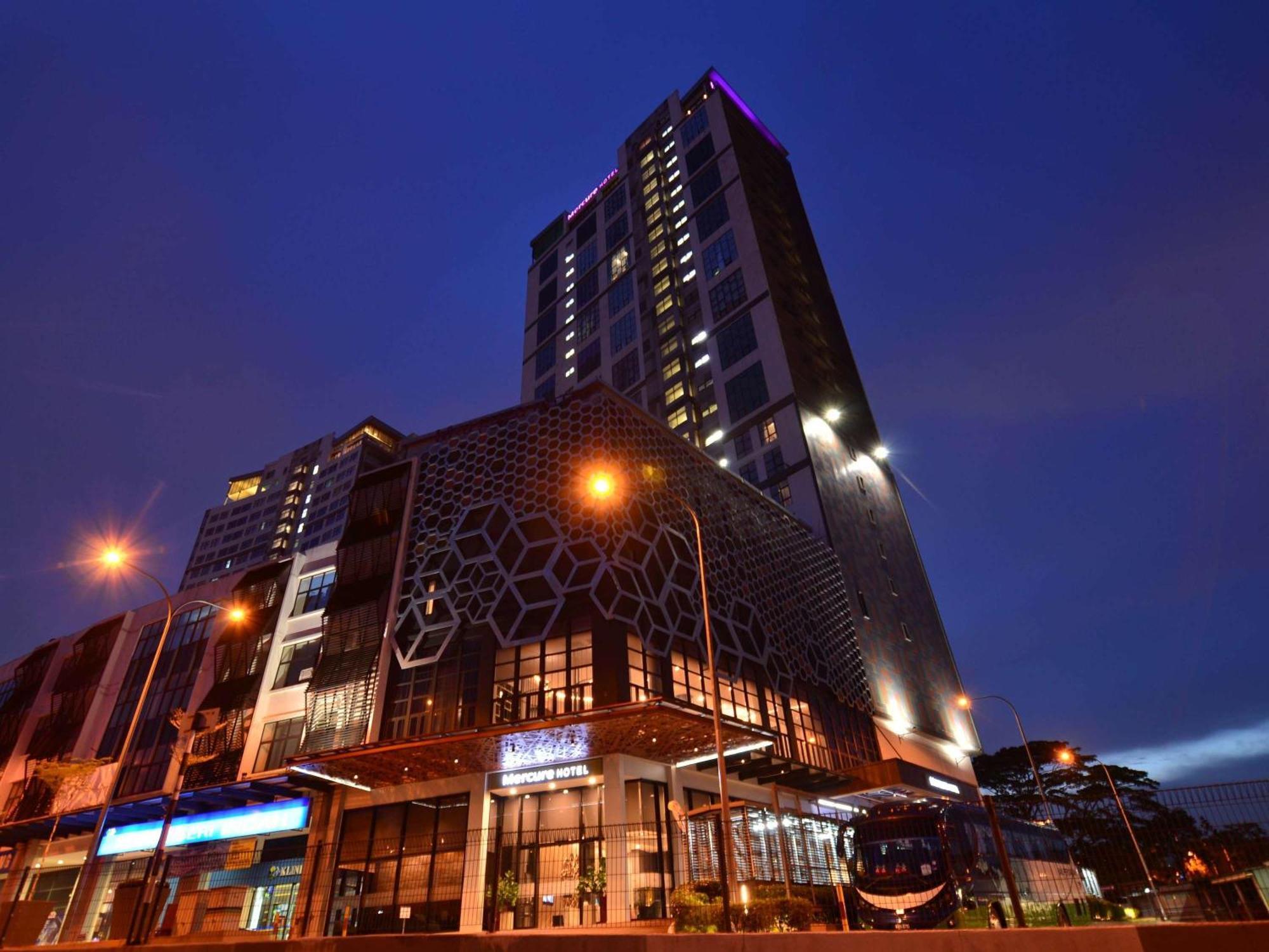 Mercure Selangor Selayang Cuevas de Batu Exterior foto