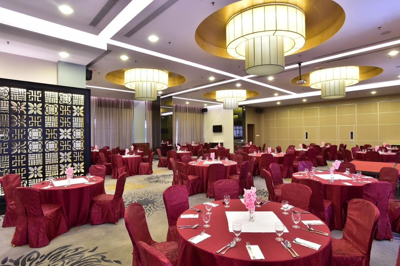 Mercure Selangor Selayang Cuevas de Batu Exterior foto