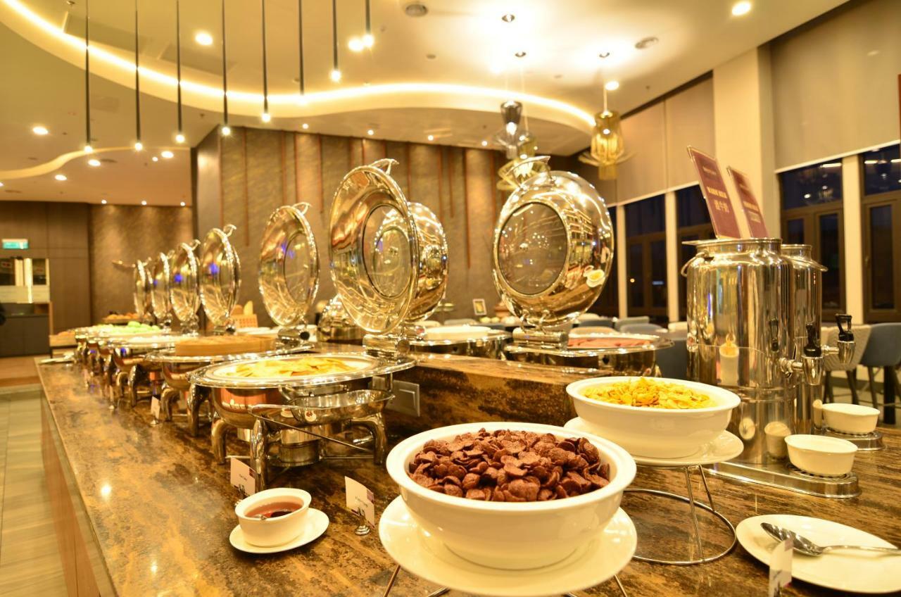 Mercure Selangor Selayang Cuevas de Batu Exterior foto