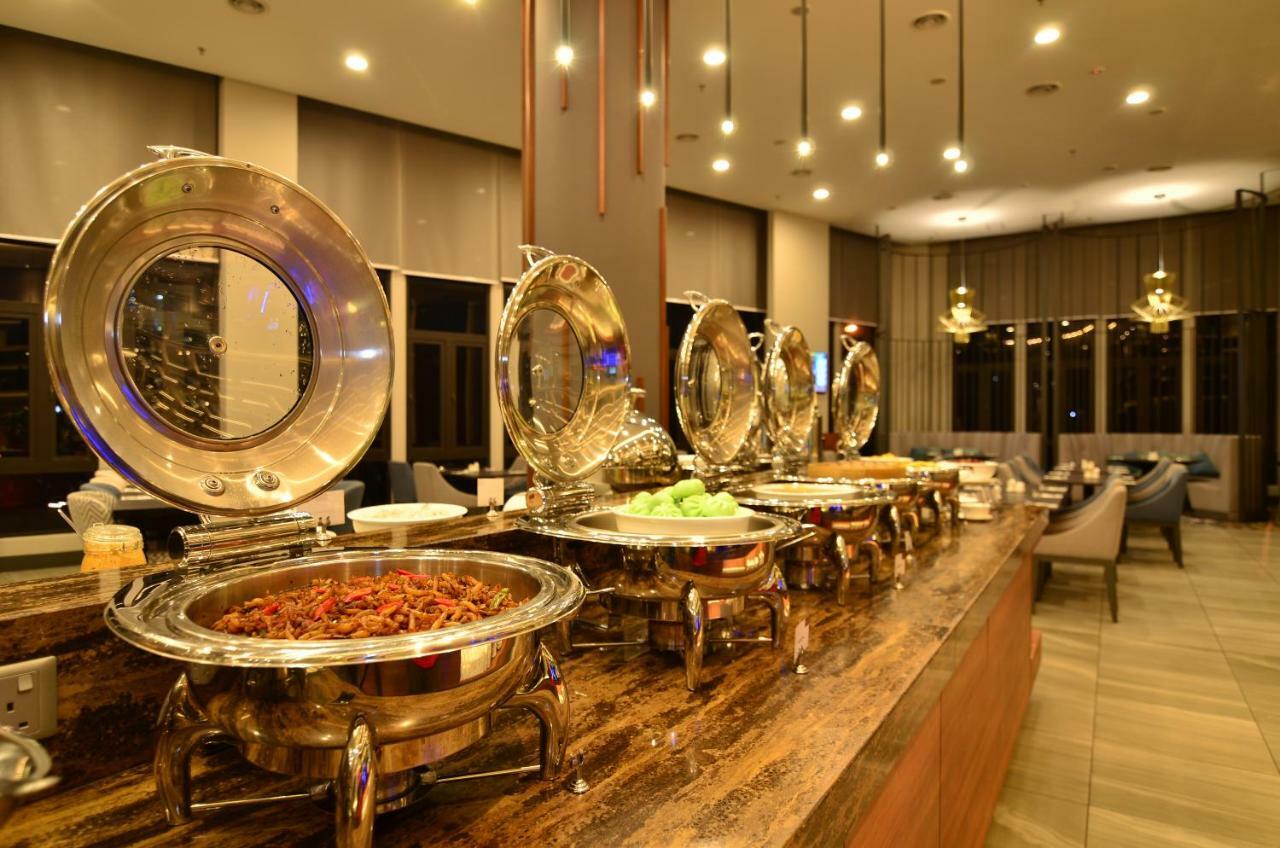 Mercure Selangor Selayang Cuevas de Batu Exterior foto