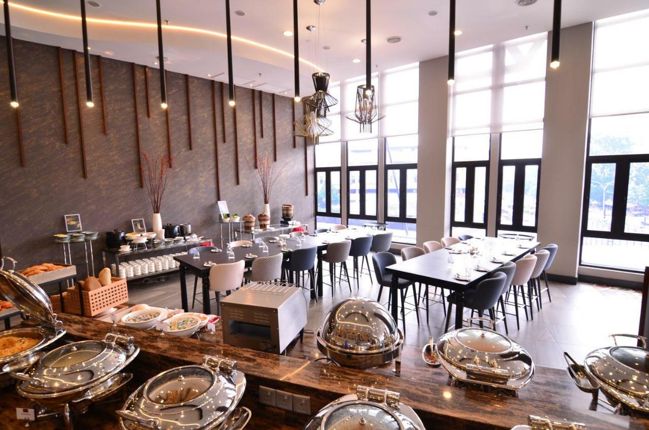Mercure Selangor Selayang Cuevas de Batu Exterior foto